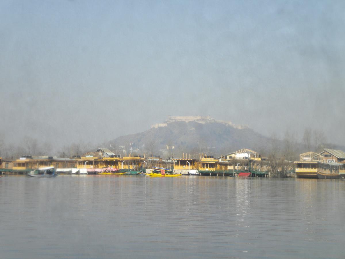 Blooming Dale Hotel Srīnagar Dış mekan fotoğraf