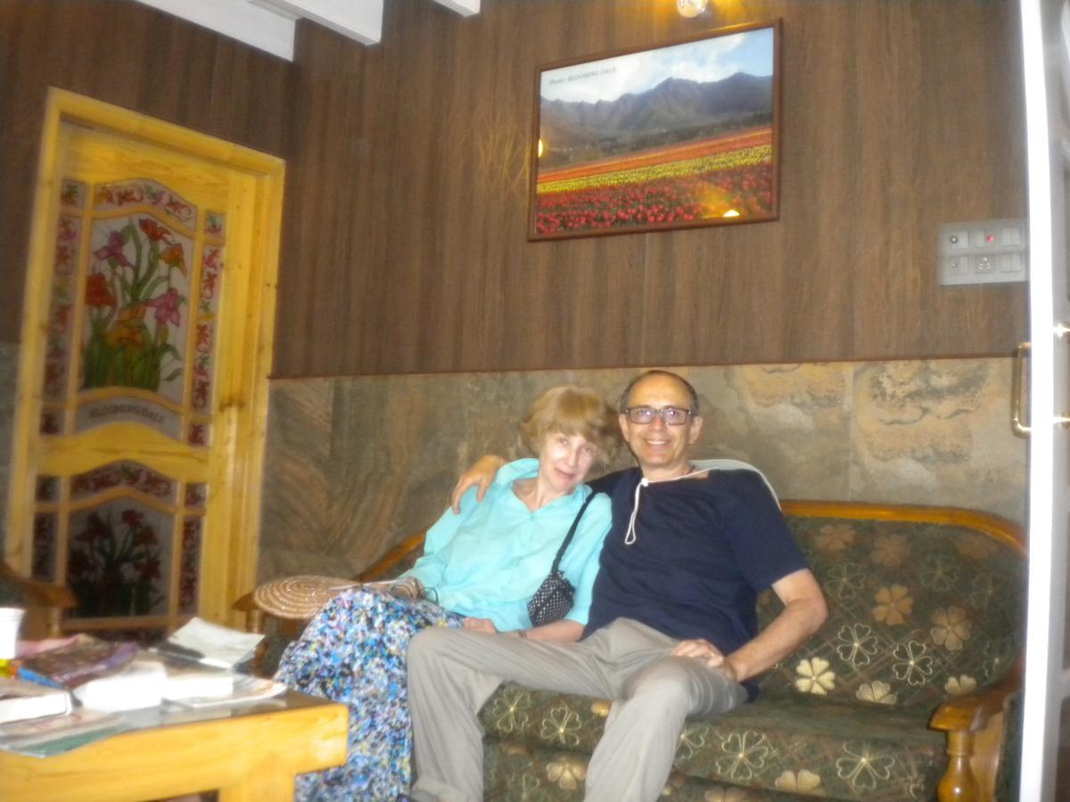 Blooming Dale Hotel Srīnagar Dış mekan fotoğraf