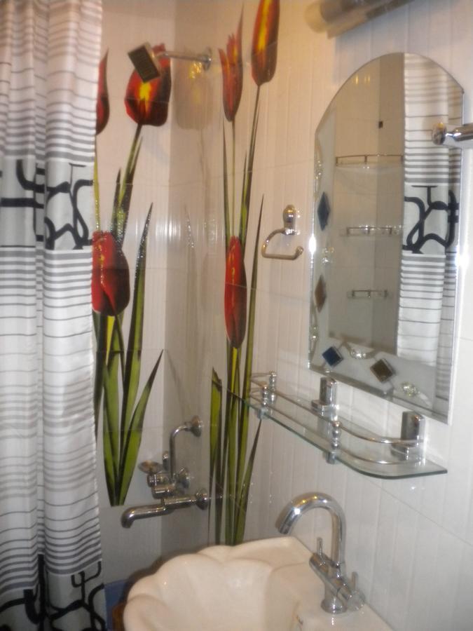 Blooming Dale Hotel Srīnagar Dış mekan fotoğraf