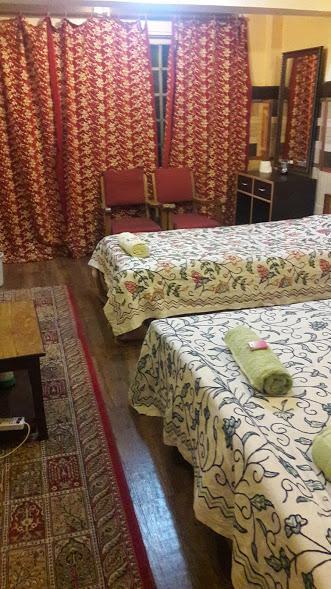 Blooming Dale Hotel Srīnagar Dış mekan fotoğraf